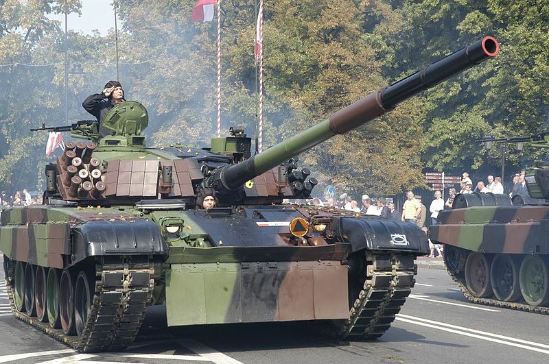 PT-91 in Warsaw 2008 parade