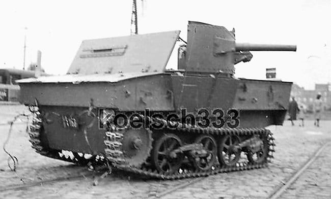 tanque abandonado do exército T13 tipo 2 da Bélgica