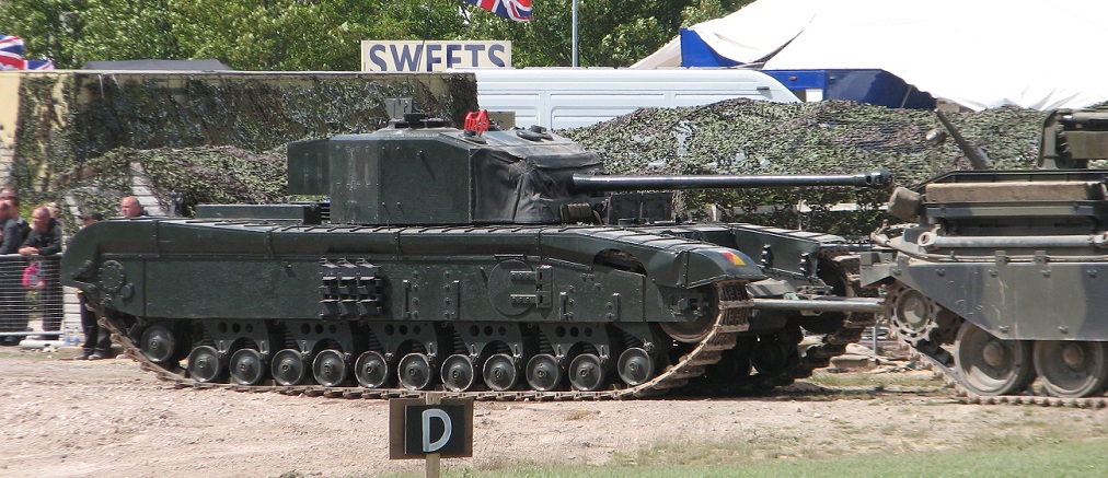 Churchill Black Prince, last of the Infantry Tanks, armed with a QF 17  Pounder but rendered obsolete by the Centurion which was nearing completion  : r/TankPorn