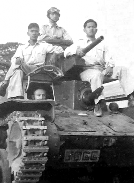 Type 83 with crew.