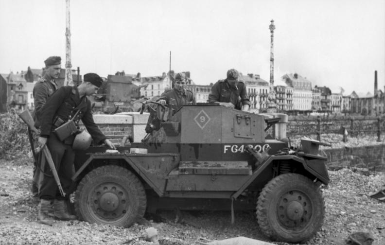 Captured Dingo after the Dieppe raid - credits Bundesarchiv